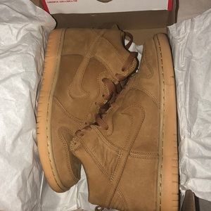 Nike Dunk High Premium